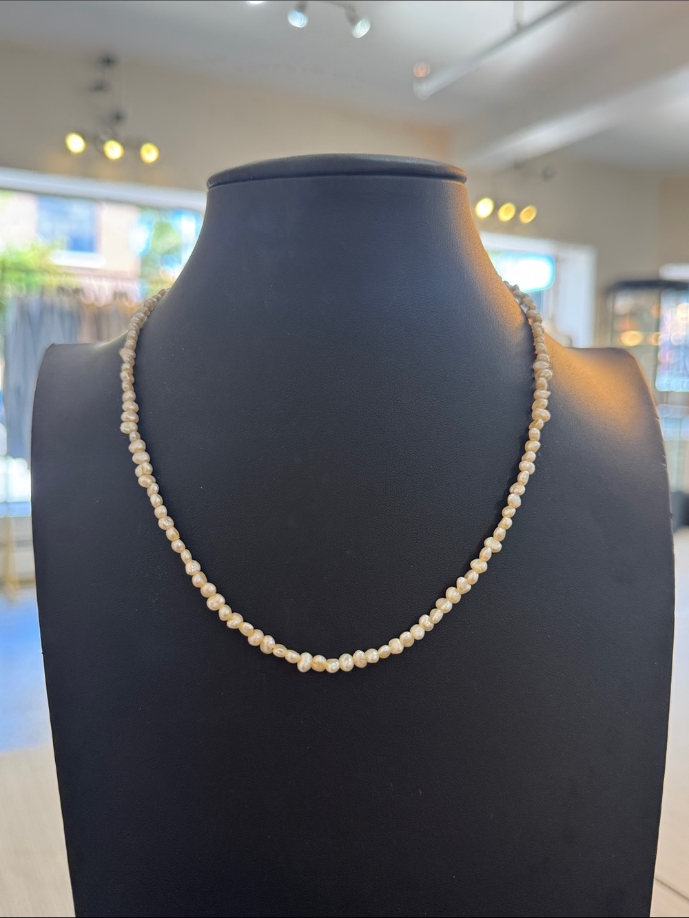 Classic GenuinePearl Bead Necklace - Cream